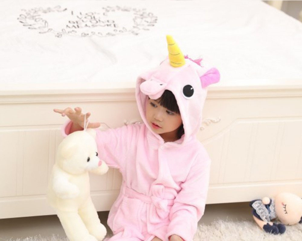 Pink Unicorn Robe: Soft & Cozy Animal Hooded Bathrobe
